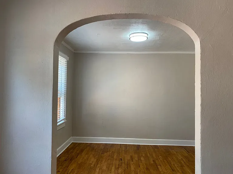 2501 E Douglas Ave — Photo 21