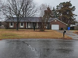 2246 Baywater Dr, Fayetteville, NC 28304