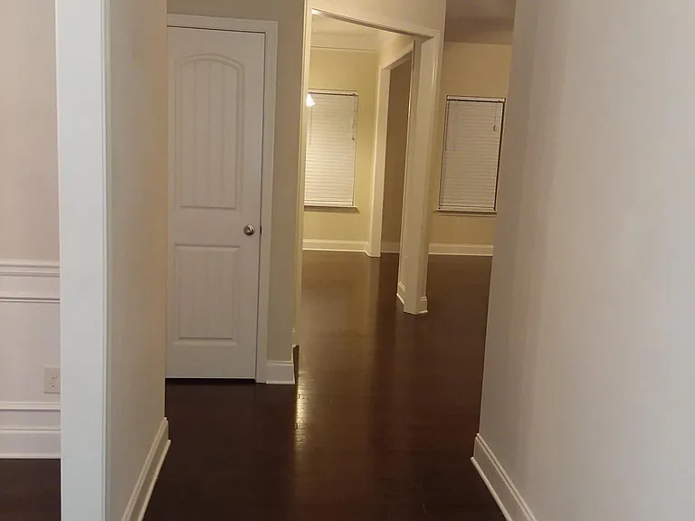 99 Gloster Park Ct — Photo 8