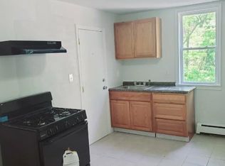 555 Norwood St #8681317, East Orange, NJ 07018