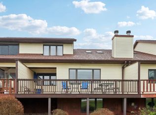 N6963 Rock Lake Rd APT 17, Lake Mills, WI 53551