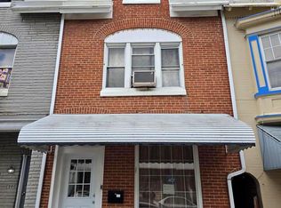 942 N 11th St, Reading, PA 19604