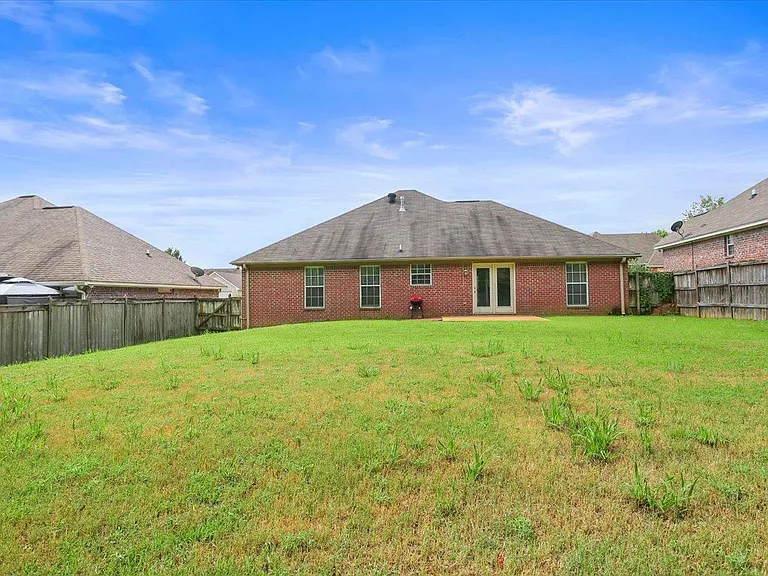428 Wildberry Cir — Photo 21
