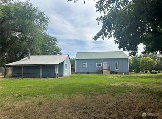 4010 W 10th Ave, Kennewick, WA 99336