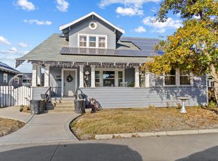 280 E Putnam Ave, Porterville, CA 93257