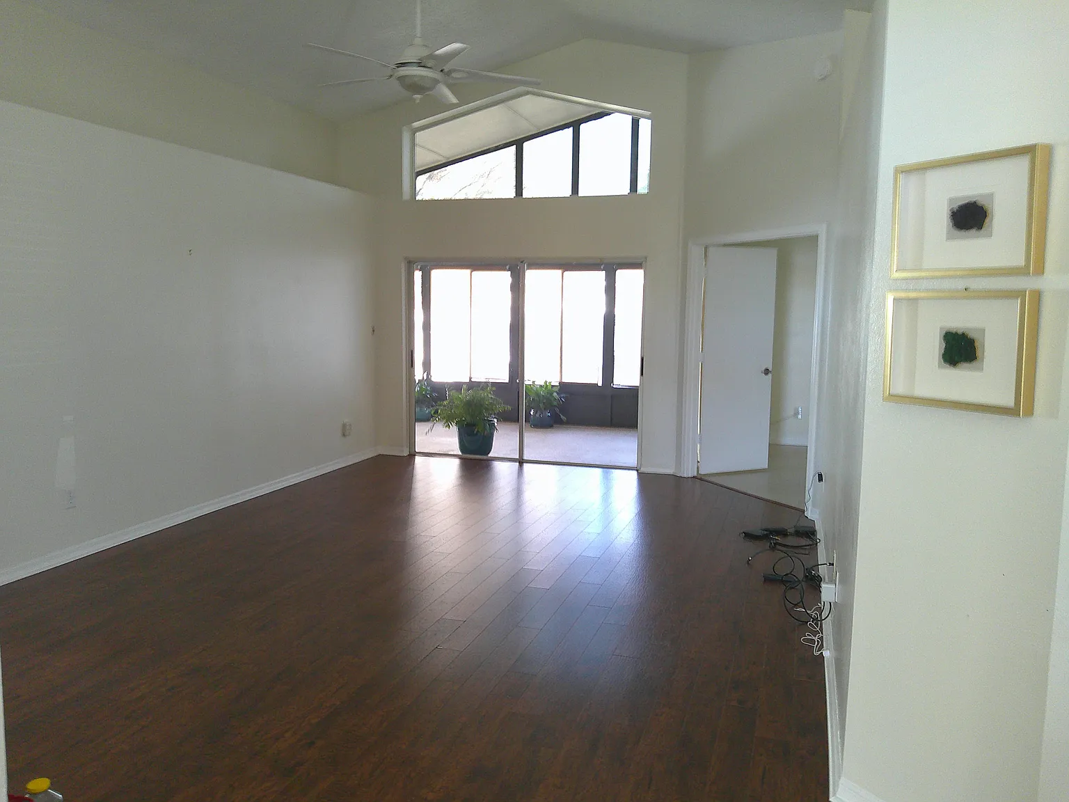 3 bed, 1619 sqft, $2,695 — Photo 3