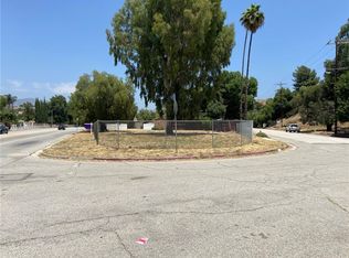 9609 Sunland Pl, Shadow Hills, CA 91040
