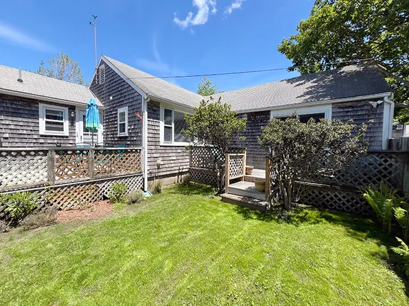 7 Clifton St, Nantucket, MA 02554