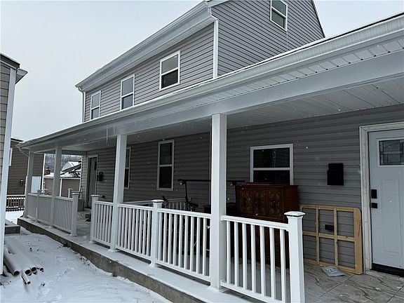 4th image of 500-504 Finley Ave