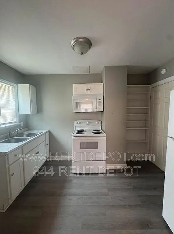 2 bed, 1.0 bath, 1116 sqft, $825 — Photo 4