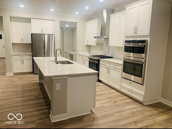 4th image of 16674 Bowesmont Dr