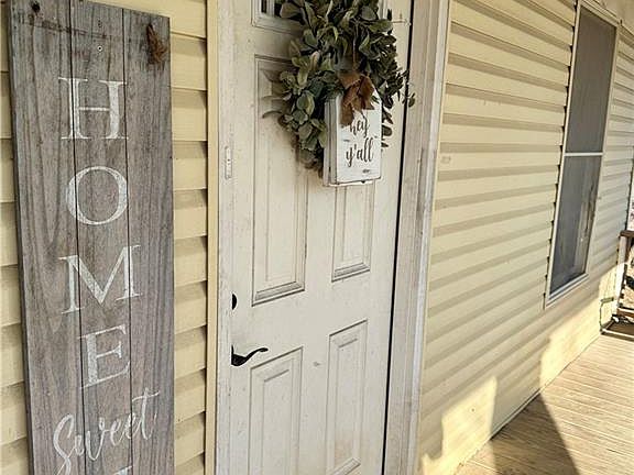 4th image of 17850 10th Rd