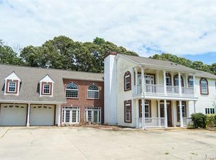 332 Old Mill Rd, Waxhaw, NC 28173