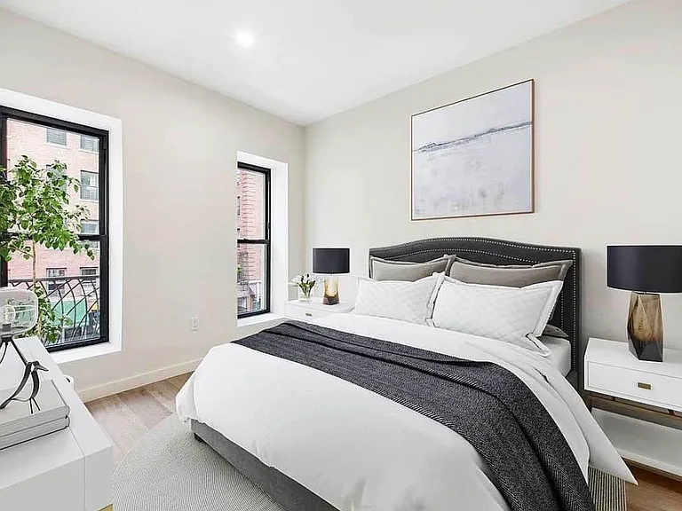 1105 Lexington Ave #2A — Photo 3