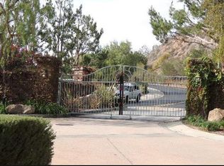 6226 E Cliffway Dr, Orange, CA 92869