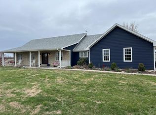 355 Oregon Rd, Iola, KS 66749