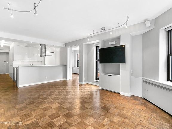 2nd image of 2 Tudor City Pl APT 15BN