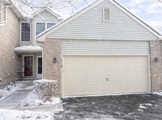 1716 Pine St, McHenry, IL 60051