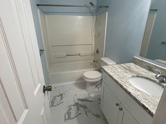 5th image of 2929 Peppercorn Ct