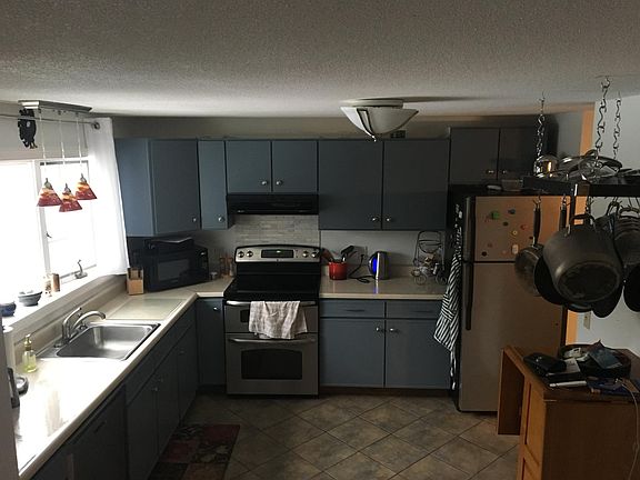 5th image of 40 Stonehouse Ln