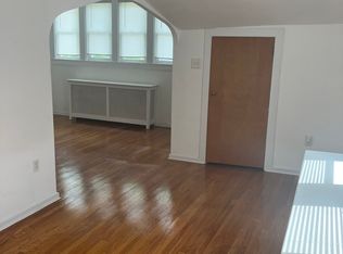 340 Elm Ave, Maple Shade, NJ 08052