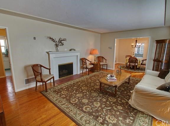 4th image of 10405 Cliota St