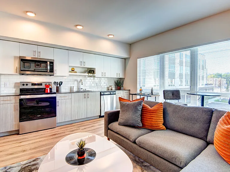 Midtown 64 Apartments — Photo 48