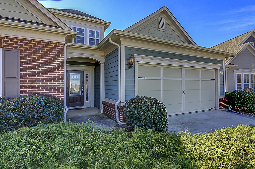 607 Pixie Ct photo 1