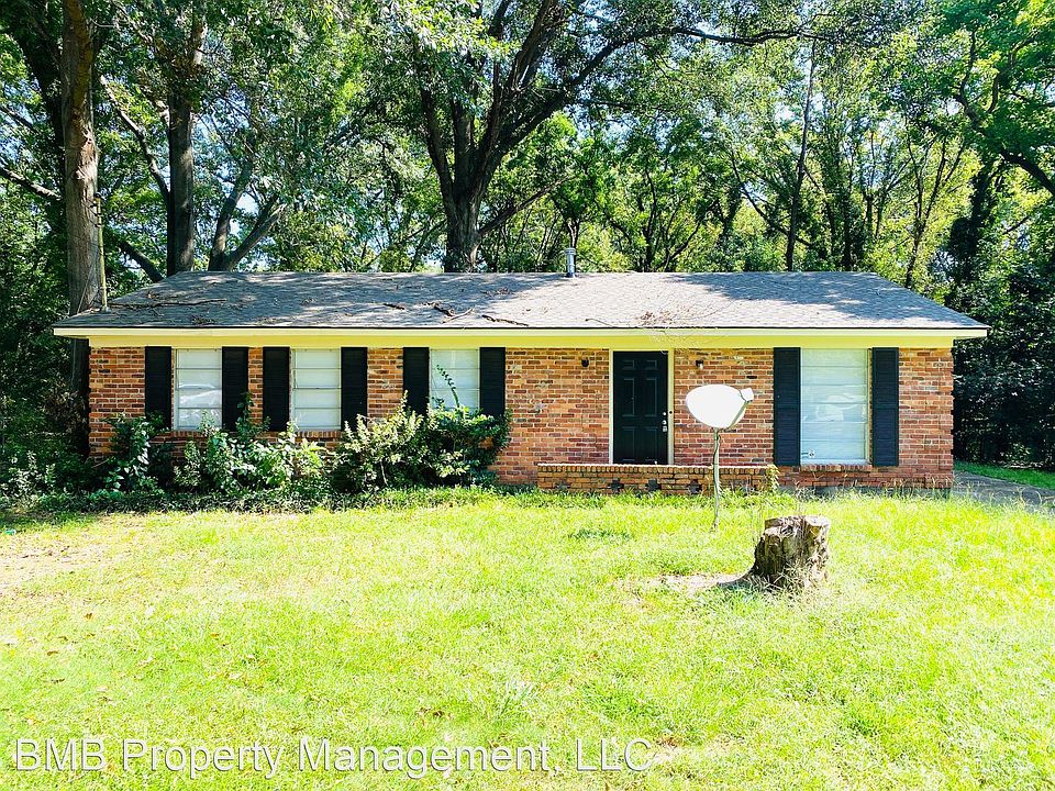 1st image of 605 Joryne Dr