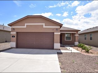 538 Sunset Valley Ave, Socorro, TX 79927