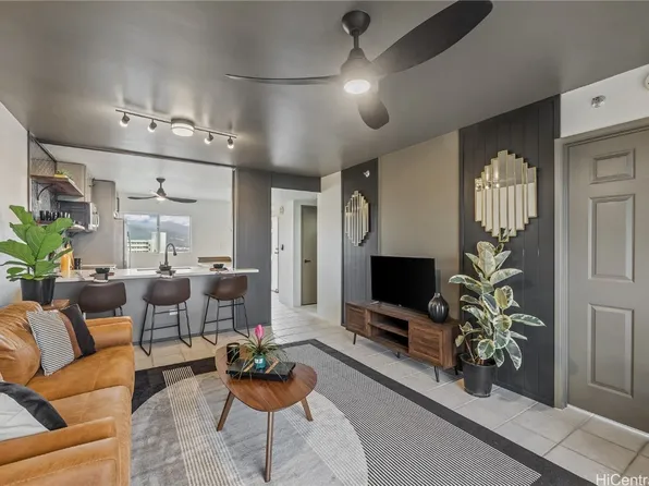 3075 Ala Poha Pl APT 2103, Honolulu, HI 96818