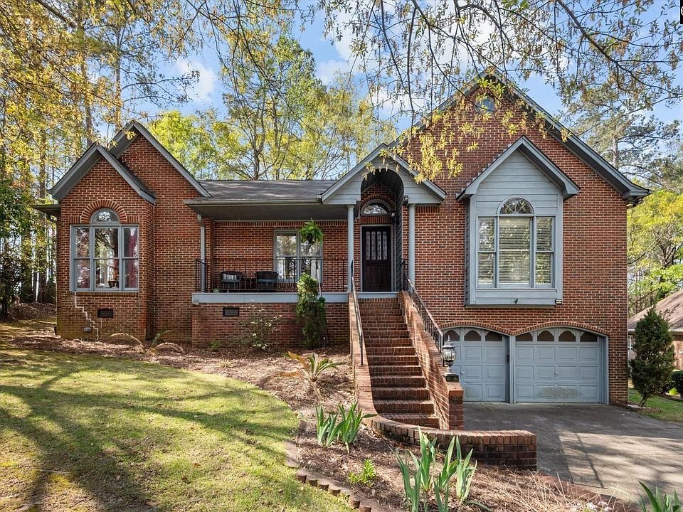 1st image of 18 Saddleback Ledge Ct