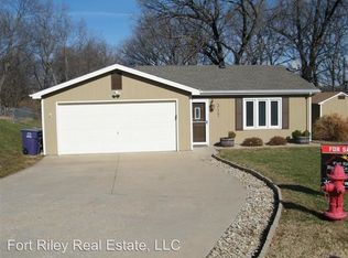 317 Clydesdale Cir, Ogden, KS 66517