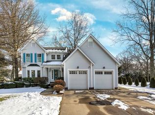 6409 Arborwood Ln, Erie, PA 16505