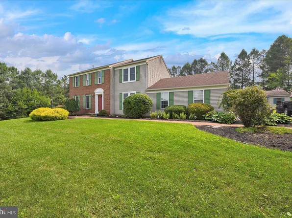 12375 Brillstrick Rd, Stewartstown, PA 17363