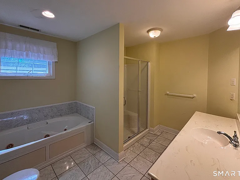 405 S Pine Creek Rd — Photo 14