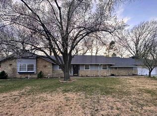 619 N Brookfield Rd, Wichita, KS 67206