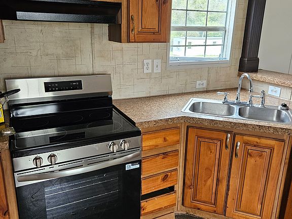 5th image of 340 Clara St #340
