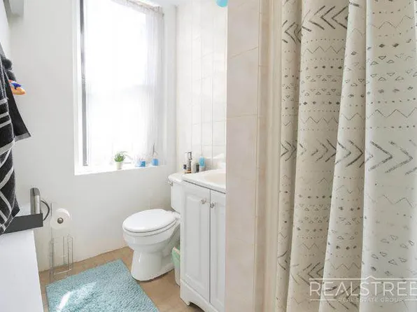 36 South 4th Street image 14 of 16