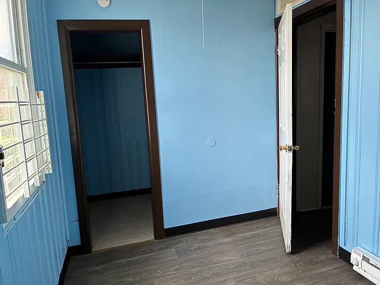 319 Ridge Ave #2 — Photo 11