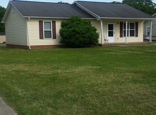 912 Baker Blvd, Gastonia, NC 28052
