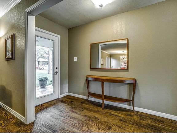 3rd image of 10727 Bushire Dr