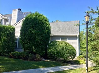 25 Timberline Trl, Pawling, NY 12564