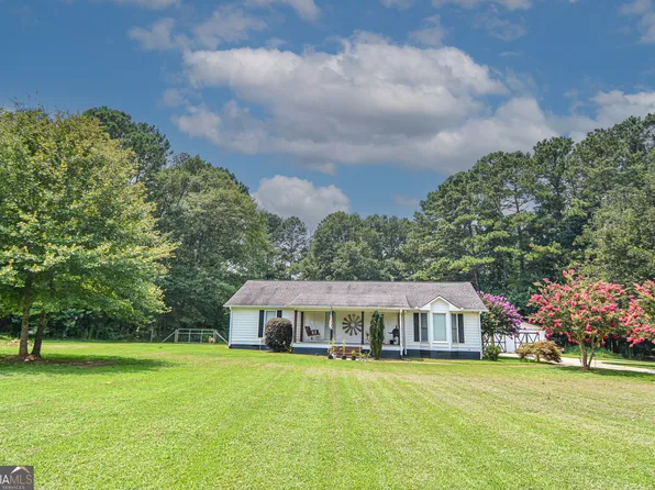 50 McCard Lake Rd, Meansville, GA 30256