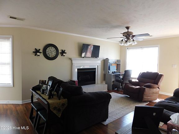 3rd image of 14980 Kenwyn Drive Apt D
