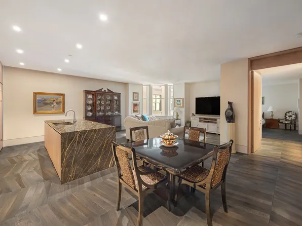 49 Chambers Street image 1 of 25