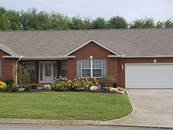 2nd image of 140 Heritage Crossing Dr