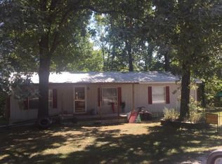 1126 Dillon Rd, Seymour, MO 65746