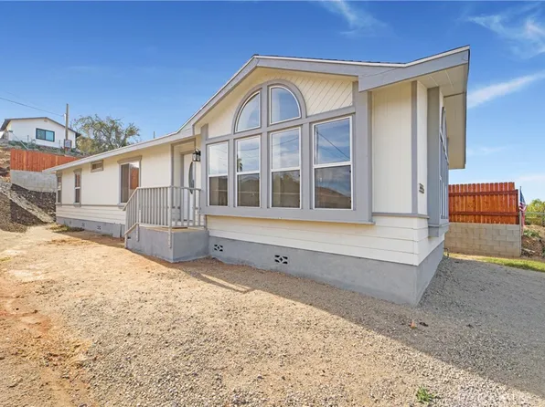 33685 Old State Hwy, Hemet, CA 92545