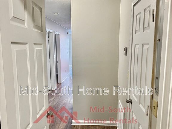 4th image of 39 Labelle St #B
